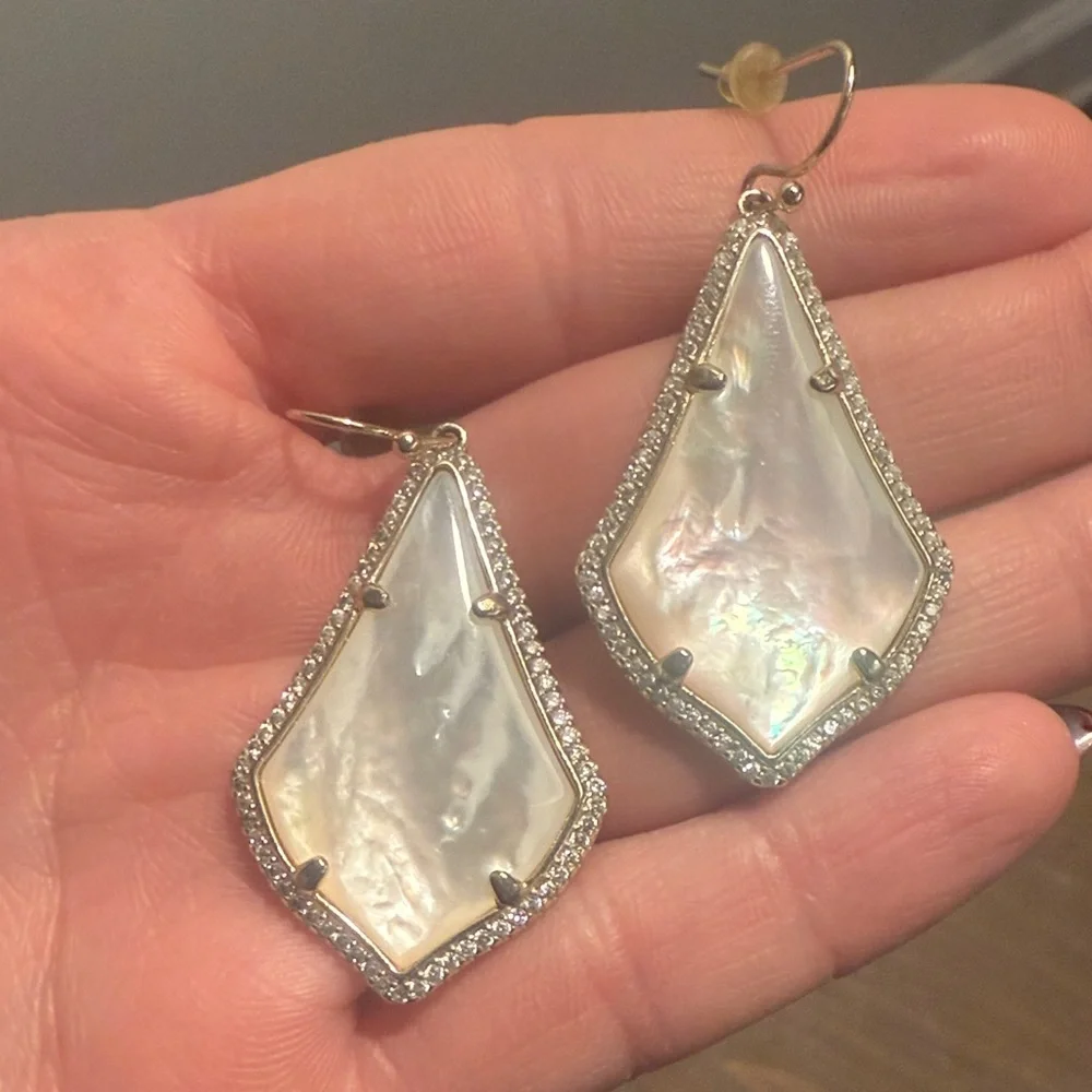 Kendra Scott Silver and Cream Drop Earrings - Picture 3 of 5